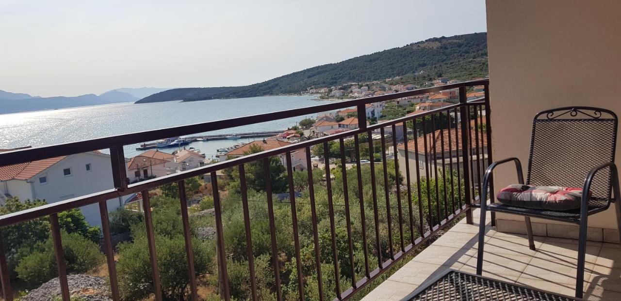 Apartments Jelica スラティネ エクステリア 写真
